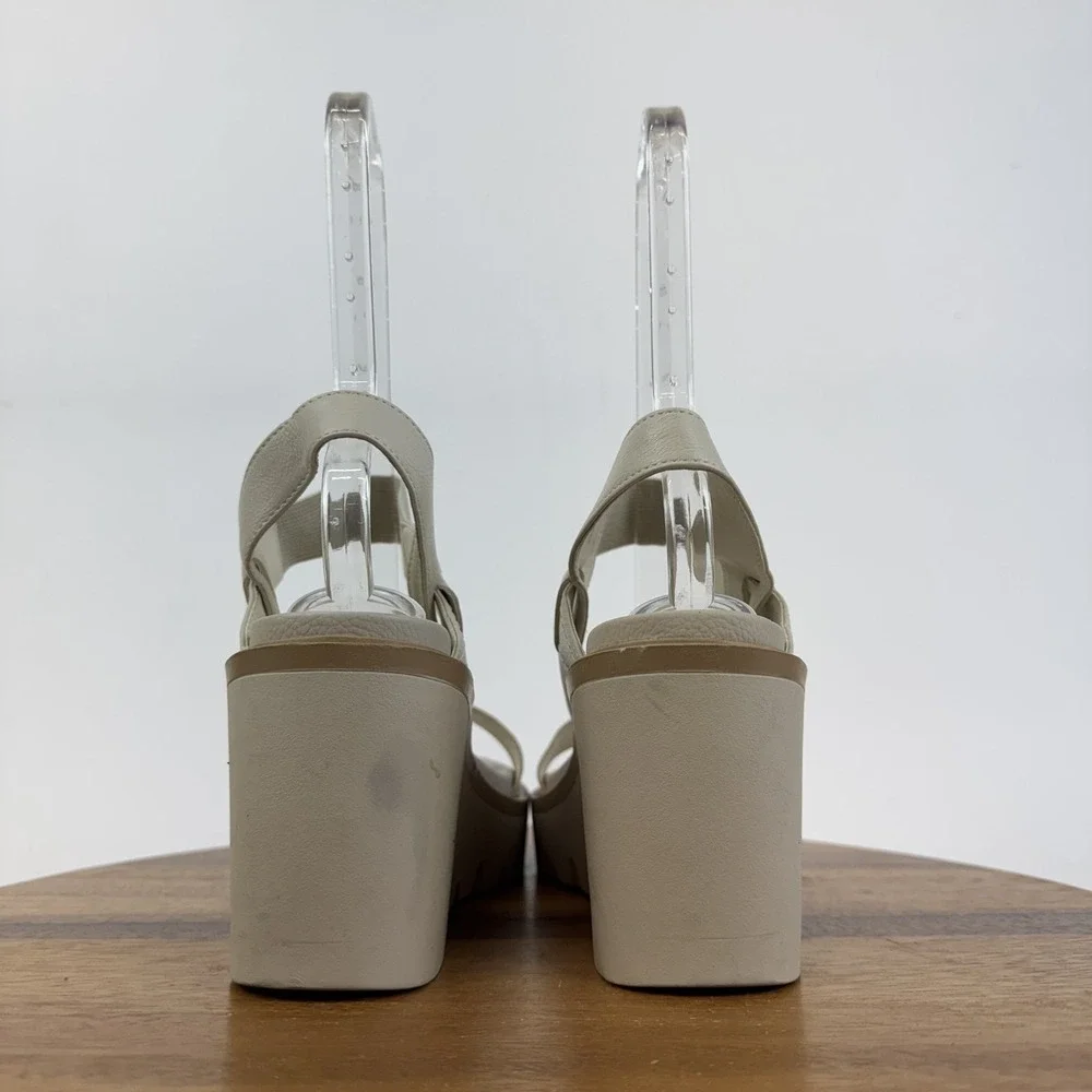 Womens Mia Ciji Ivory Faux Leather Platform Wedge Lug Sole Sandals Size 10 M GUC